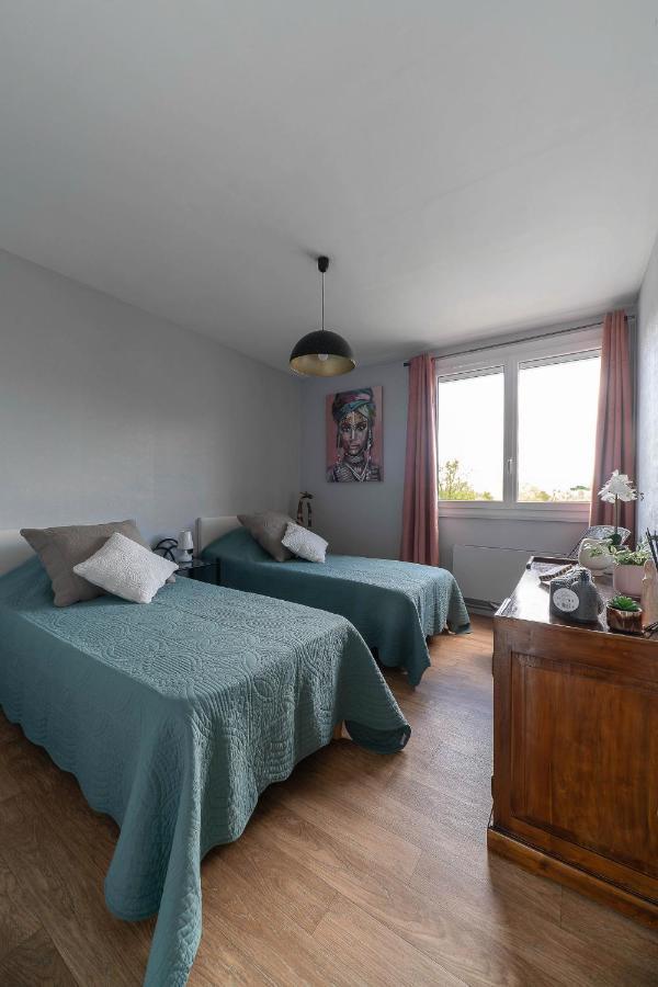 Le Raymond - Appartement Proche Du Centre Sportif, Des Rives De L'Allier Et Du Centre-Ville - Parking 维琪 外观 照片