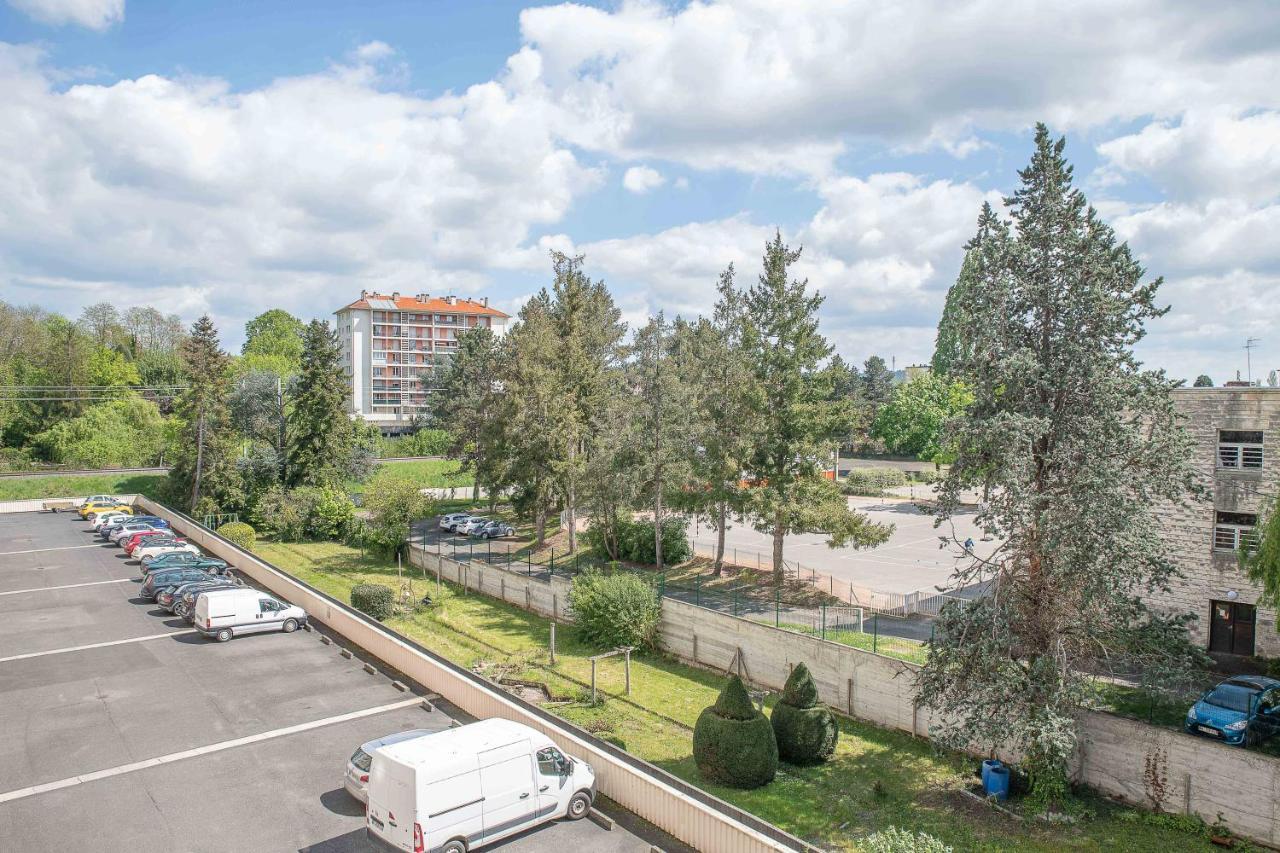 Le Raymond - Appartement Proche Du Centre Sportif, Des Rives De L'Allier Et Du Centre-Ville - Parking 维琪 外观 照片