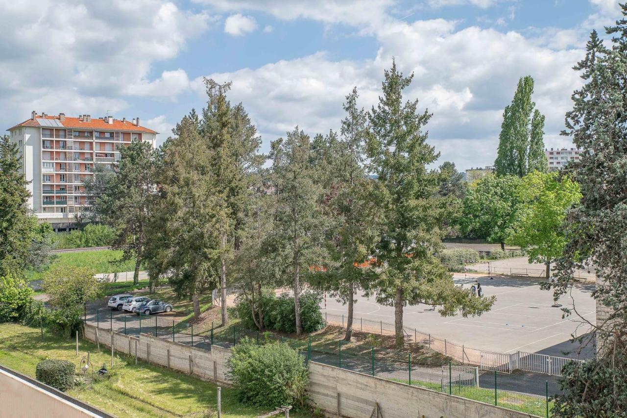 Le Raymond - Appartement Proche Du Centre Sportif, Des Rives De L'Allier Et Du Centre-Ville - Parking 维琪 外观 照片