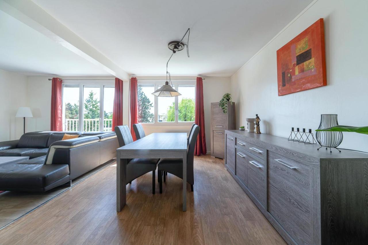 Le Raymond - Appartement Proche Du Centre Sportif, Des Rives De L'Allier Et Du Centre-Ville - Parking 维琪 外观 照片